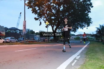 Runner Photo 1770811