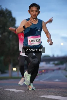 Runner Photo 1770843