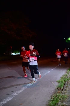 Runner Photo 1771165