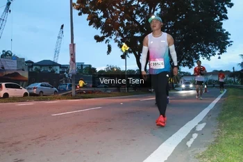 Runner Photo 1771186