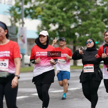 Runner Photo 1771219