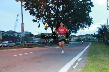 Runner Photo 1771325