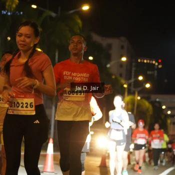 Runner Photo 1771609