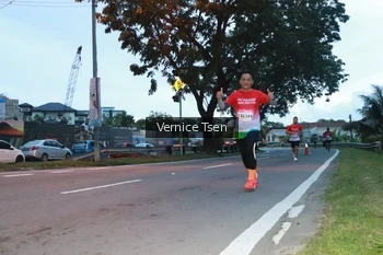 Runner Photo 1771714