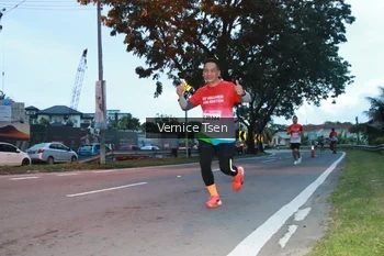 Runner Photo 1771735
