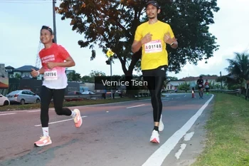 Runner Photo 1771838