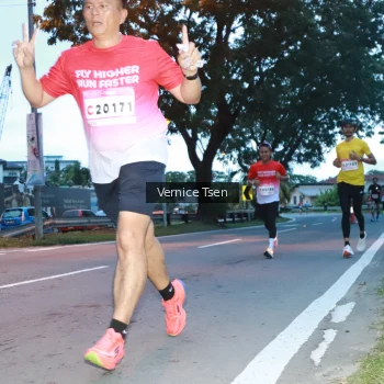 Runner Photo 1771858