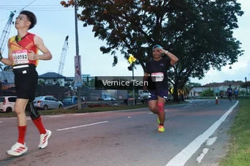 Runner Photo 1772009