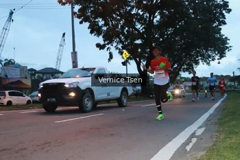 Runner Photo 1772175
