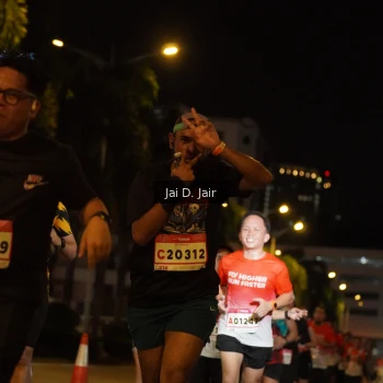 Runner Photo 1772405
