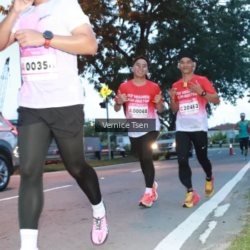Runner Photo 1772413
