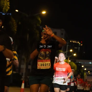 Runner Photo 1772416