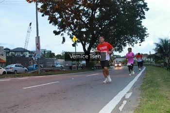 Runner Photo 1772426