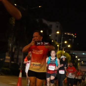 Runner Photo 1772450