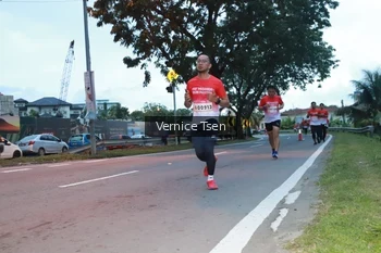 Runner Photo 1772503