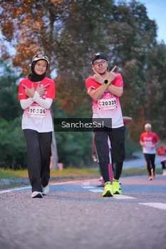 Runner Photo 1772578