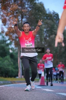Runner Photo 1772814