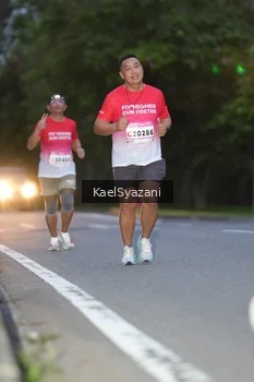 Runner Photo 1774240
