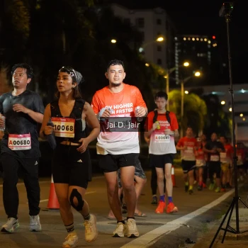 Runner Photo 1774426