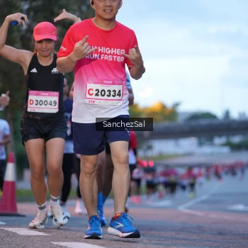 Runner Photo 1774446
