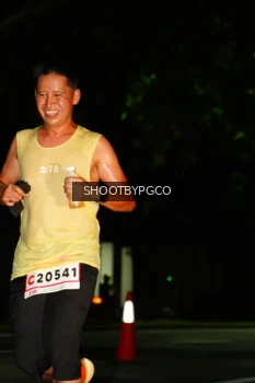 Runner Photo 1774458