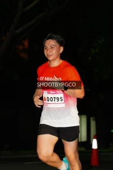 Runner Photo 1774845