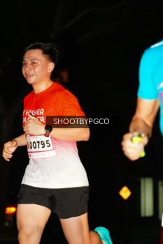 Runner Photo 1774856