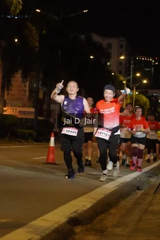 Runner Photo 1775011