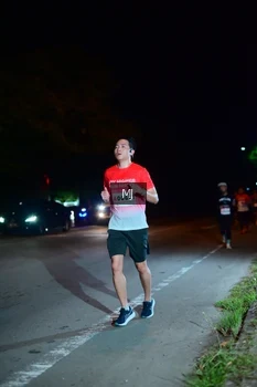 Runner Photo 1775120