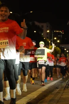 Runner Photo 1775233