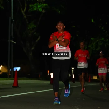 Runner Photo 1775433