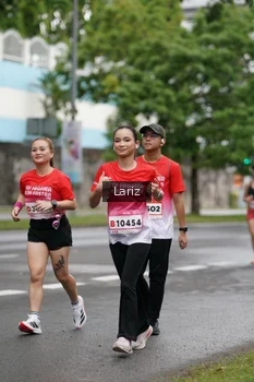 Runner Photo 1775594