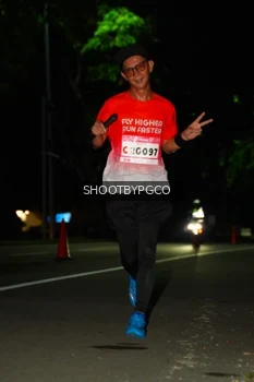 Runner Photo 1775596