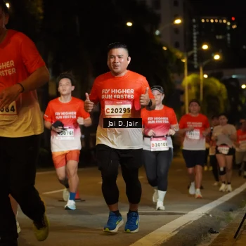Runner Photo 1775877