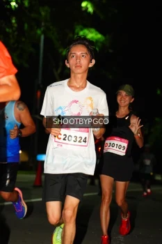 Runner Photo 1776174