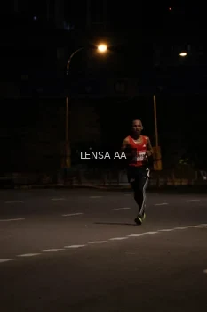 Runner Photo 1776212
