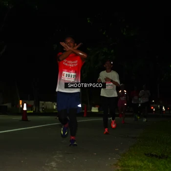Runner Photo 1776565