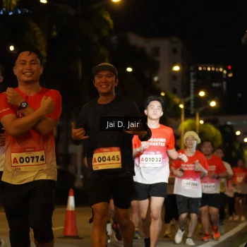 Runner Photo 1776586
