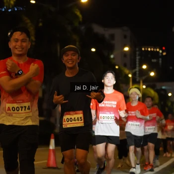 Runner Photo 1776591