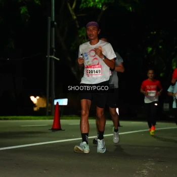 Runner Photo 1776673