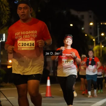 Runner Photo 1776803