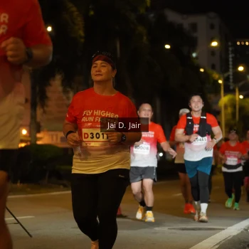 Runner Photo 1776835
