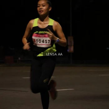 Runner Photo 1776864