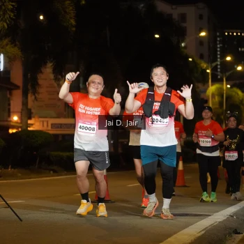 Runner Photo 1776872
