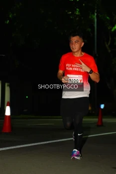 Runner Photo 1776883