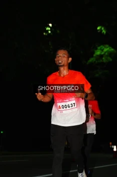 Runner Photo 1776965