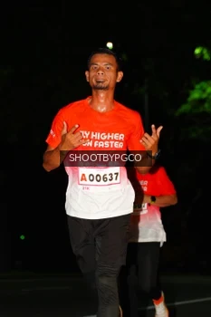Runner Photo 1776985