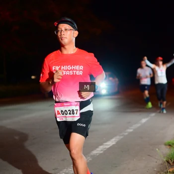 Runner Photo 1776993