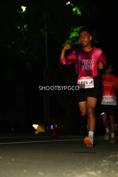 Runner Photo 1777191