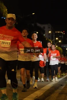 Runner Photo 1777192